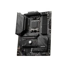 MSI | MAG B650 TOMAHAWK WIFI | Processor family AMD | Processor socket AM5 | DDR5 DIMM | Memory slots 4