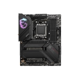MSI | MPG X670E CARBON WIFI | Processor family AMD | Processor socket AM5 | DDR5 DIMM | Memory slots 4
